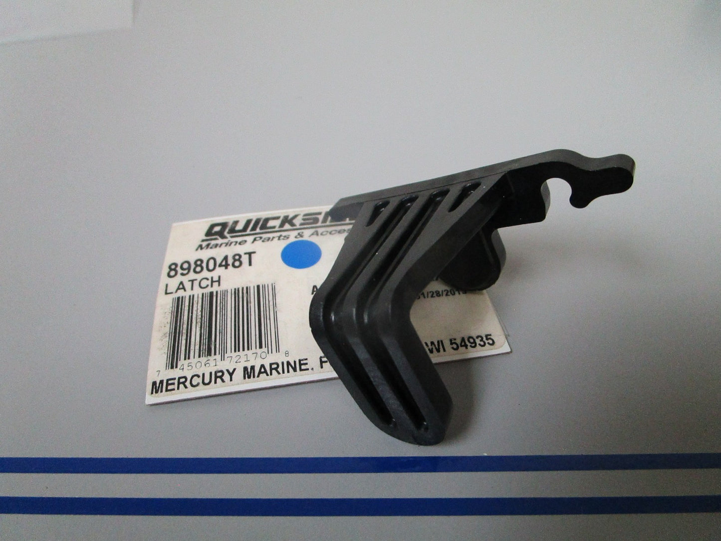 NEW OEM 898048T Mercury Quicksilver Latch 0720