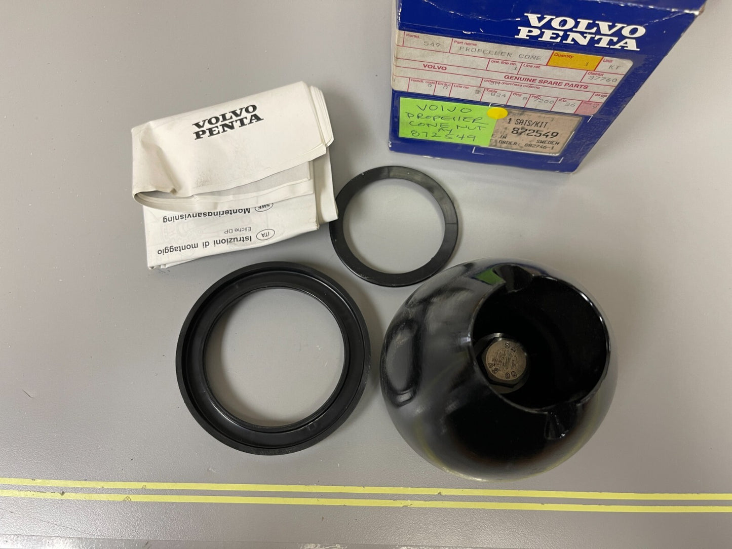 *NEW OEM* 0720 Volvo Penta Propeller Cone Nut Assembly 872549
