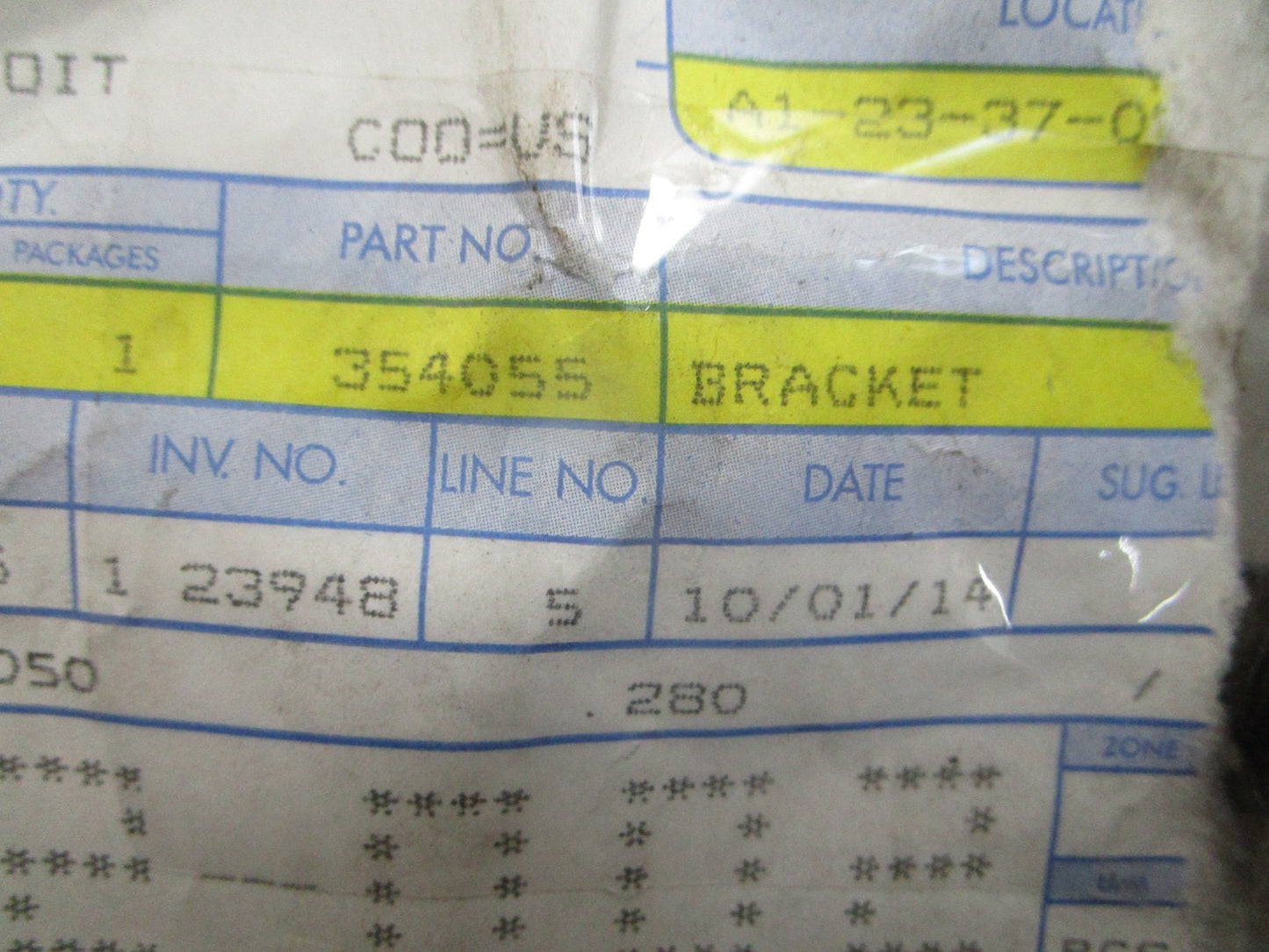 *NEW OEM* 0820 OMC Johnson Evinrude Bracket 354055 0354055