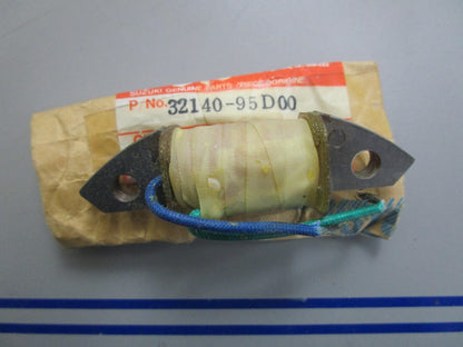 *NEW OEM* 0820 Suzuki Ignition Coil 32140-95D00