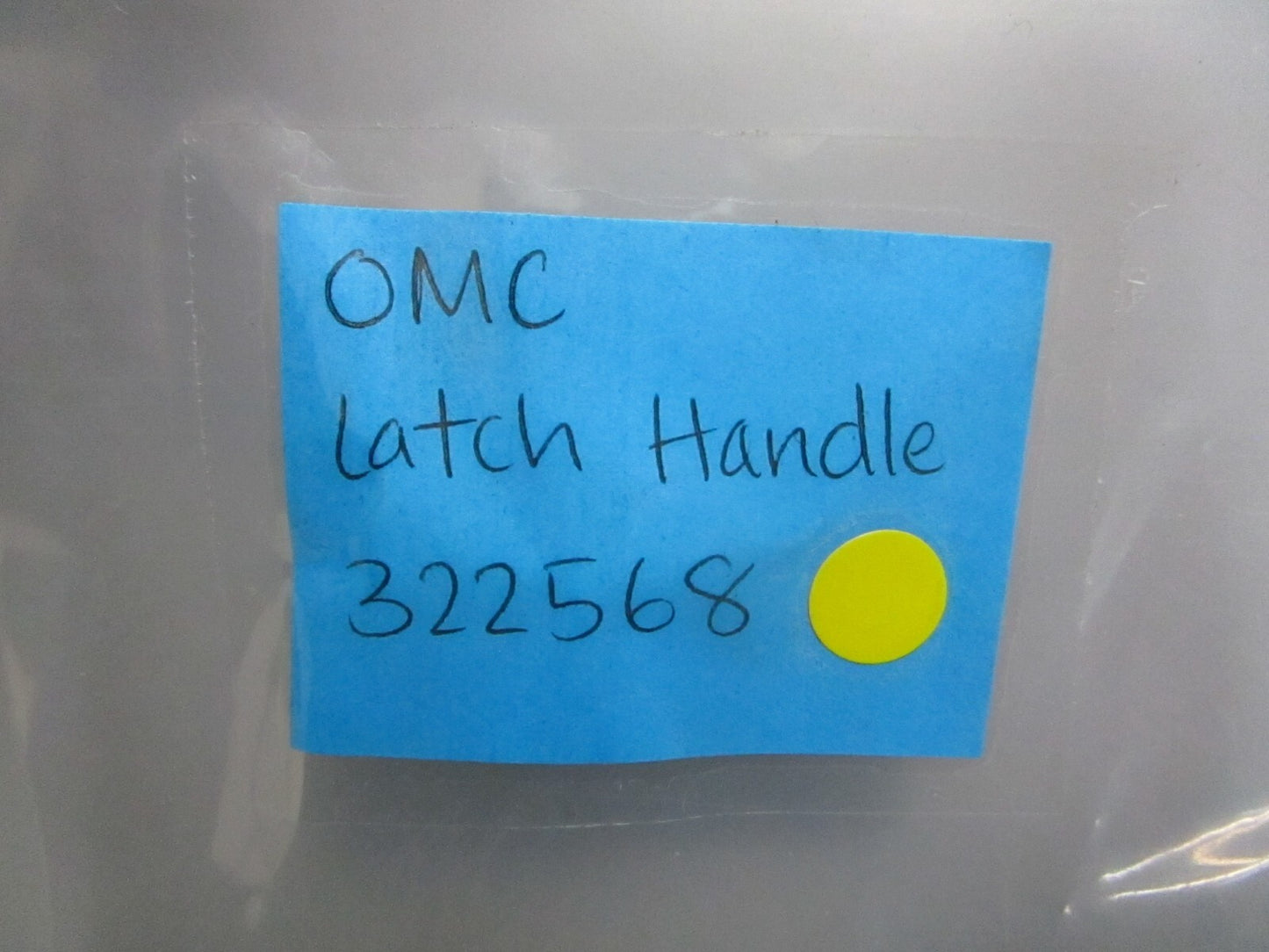 *NEW OEM* 0750 OMC Johnson Evinrude LATCH HANDLE 322568 0322568