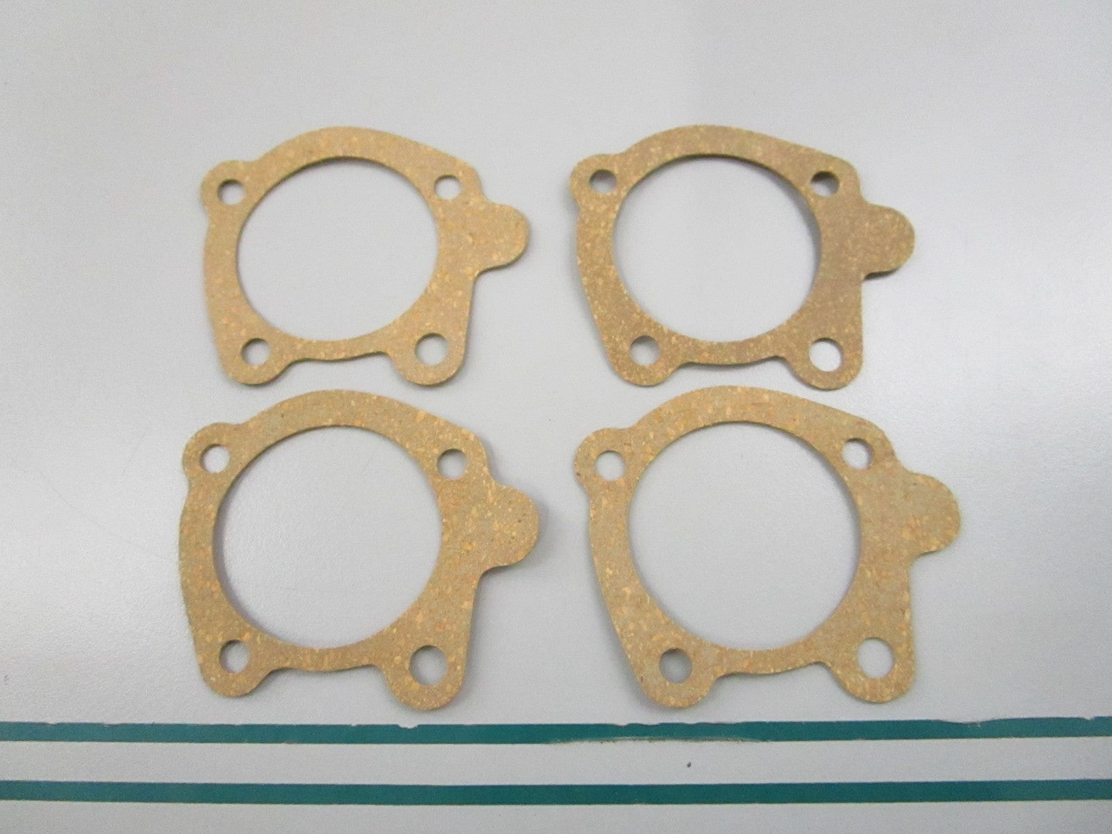 NEW OEM (LOT OF 4) 323338 0323338 OMC Johnson Evinrude Gasket 0810