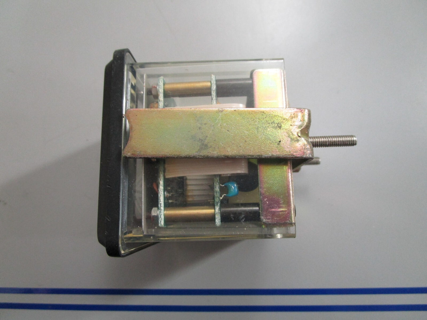 *NEW OEM* 0820 Volvo Penta Square Trim Gauge 828731