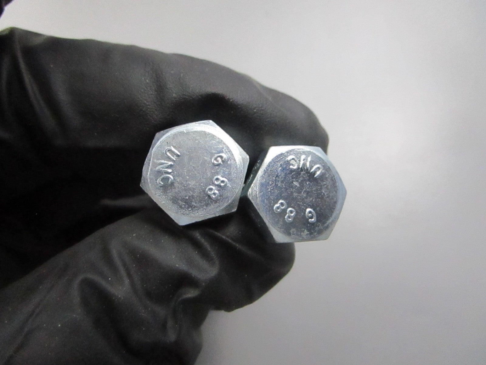 NEW OEM (LOT OF 2) 941939 Volvo Penta Screw 0810