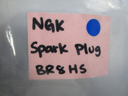 NEW (LOT OF 4) BP8HS NGK Spark Plug 0810