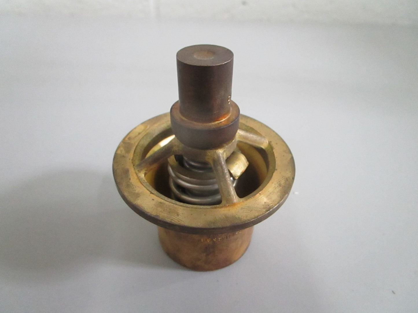 NEW OEM 875792 Volvo Penta Thermostat 0820