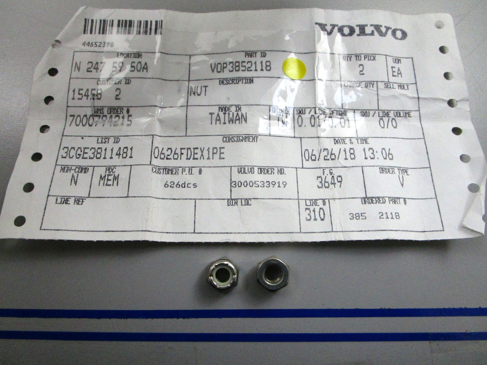 *NEW OEM* (LOT OF 2) 0810 Volvo Penta Nut 3852118