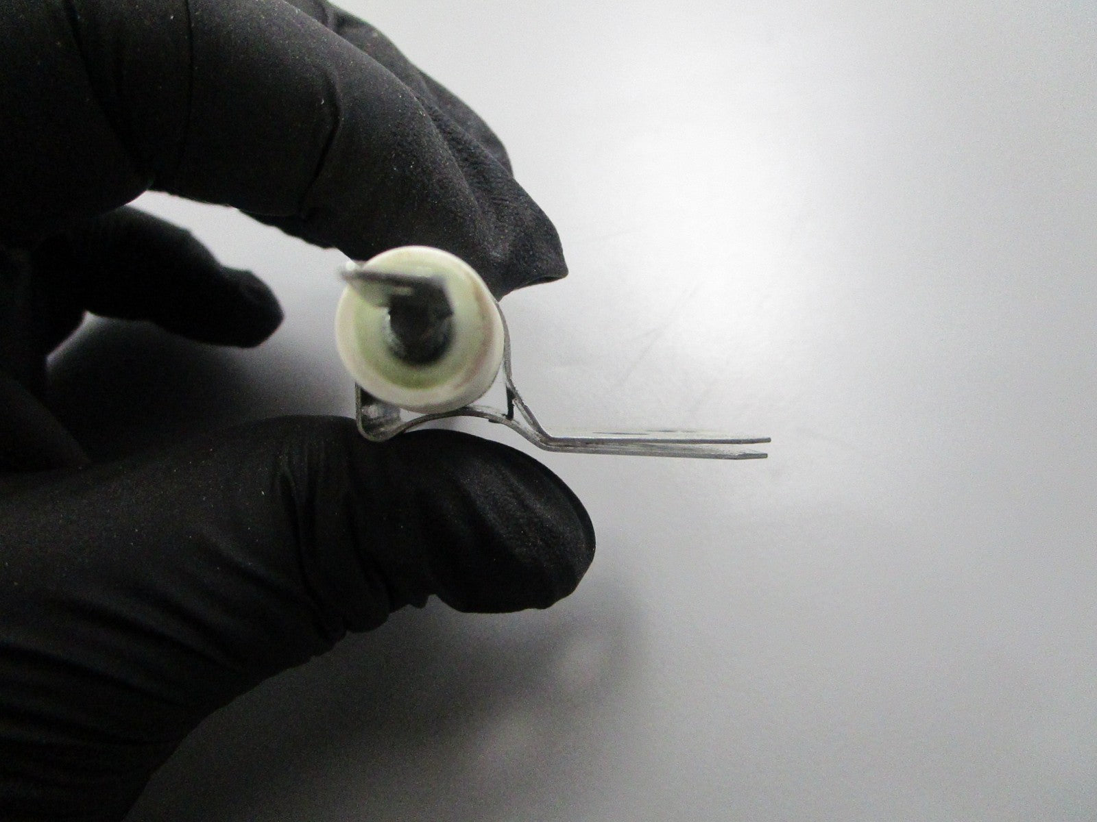 *NEW OEM* 0810 Volvo Penta Resistance 462765