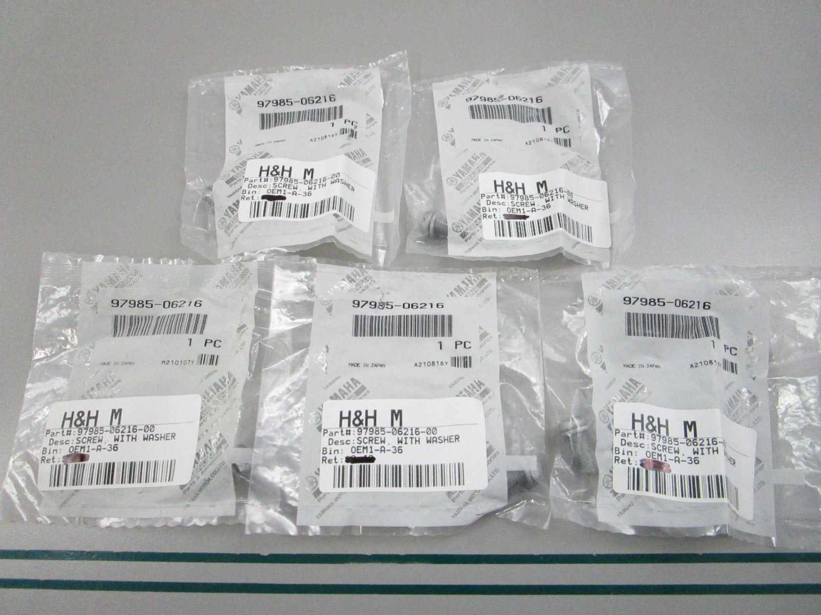 NEW OEM (LOT OF 5) 97985-06216-00 Yamaha Screw w/ Washer 0810