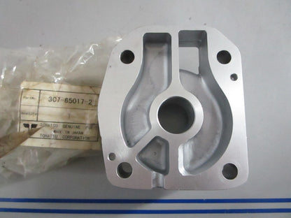 NEW OEM 3C7-65017-2 Tohatsu Lower Pump Case 0820