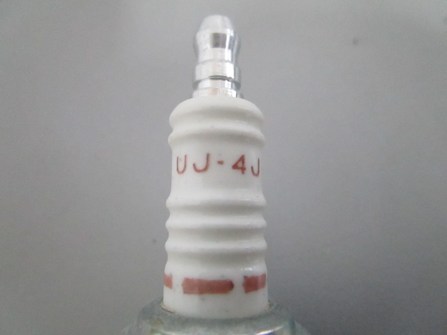 NEW OEM (LOT OF 4) UJ-4J Champion Spark Plug 0820