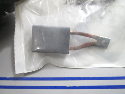 *NEW* 0810 Total Source Motor Brush CR021157-001 For: Crown
