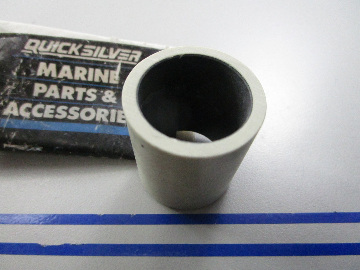 *NEW OEM* 0810 Mercury Quicksilver Bearing 23-99352