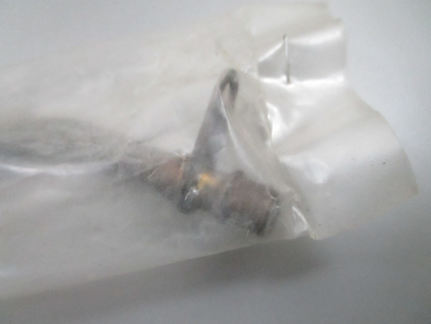 *NEW OEM* 0810 OMC Johnson Evinrude Tube Assembly 445026 0445026