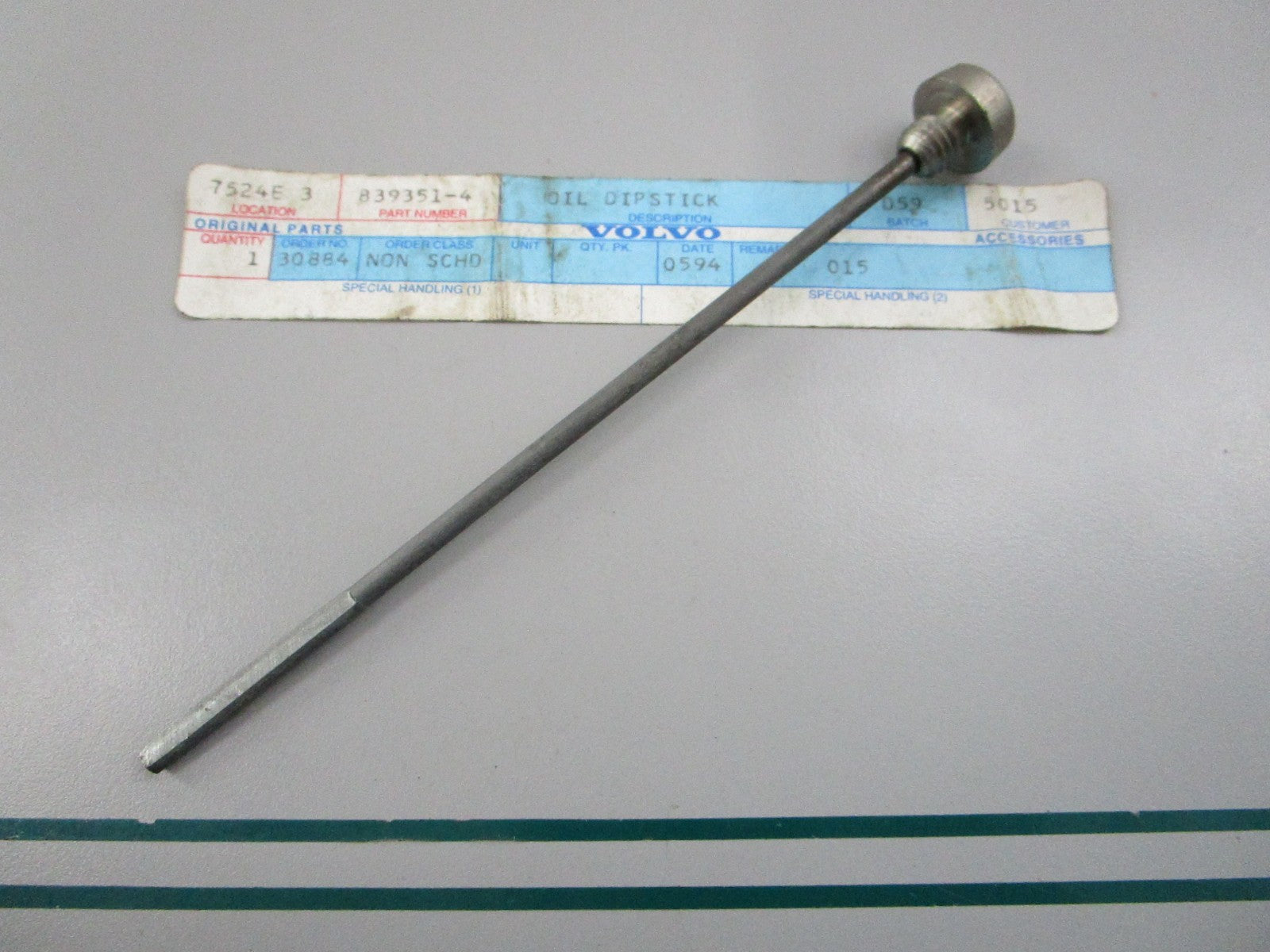 NEW OEM 839351 Volvo Penta Dipstick 0810