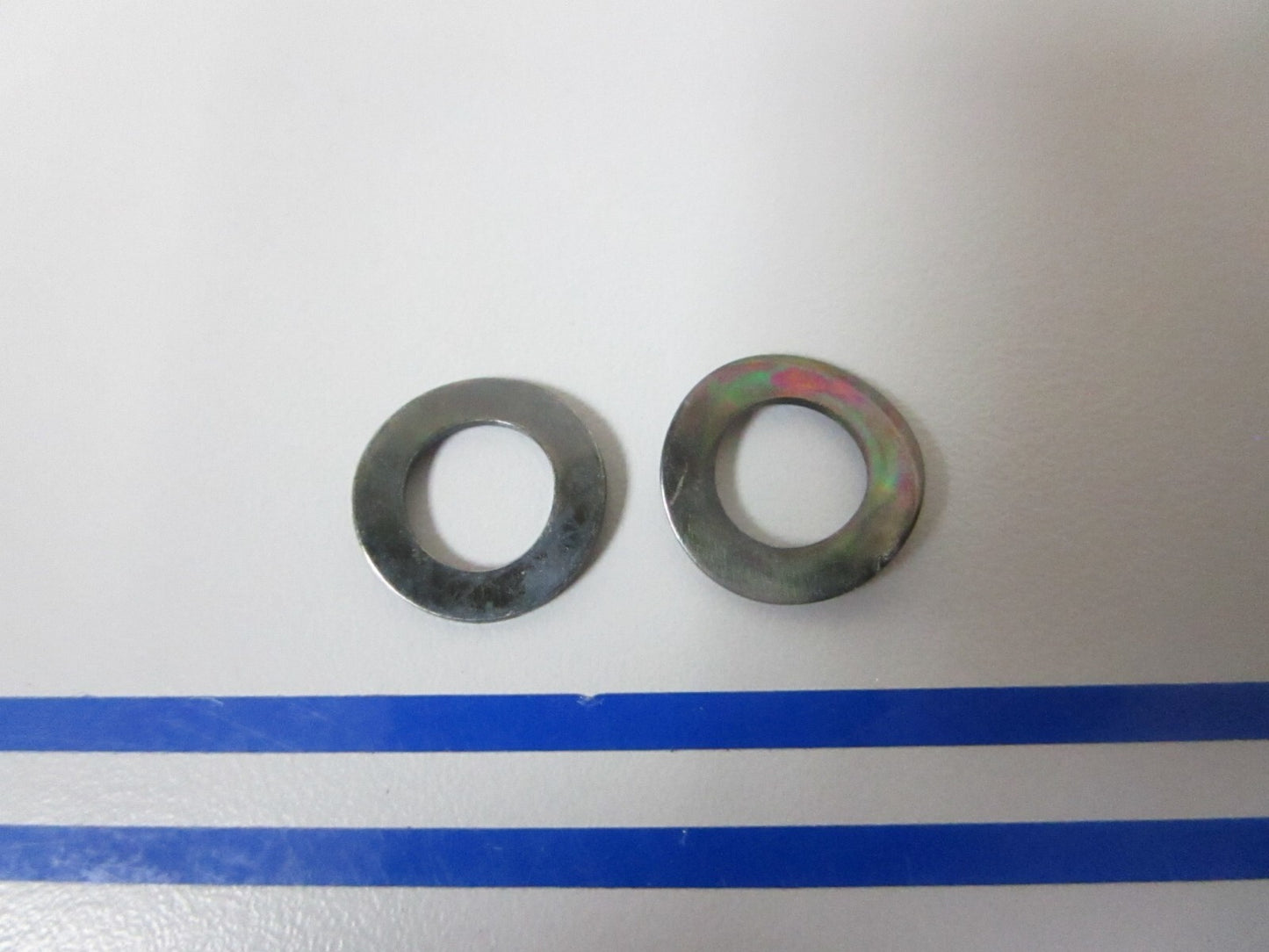 *NEW OEM* (LOT OF 2) 0810 Volvo Penta Spring Washer 994893