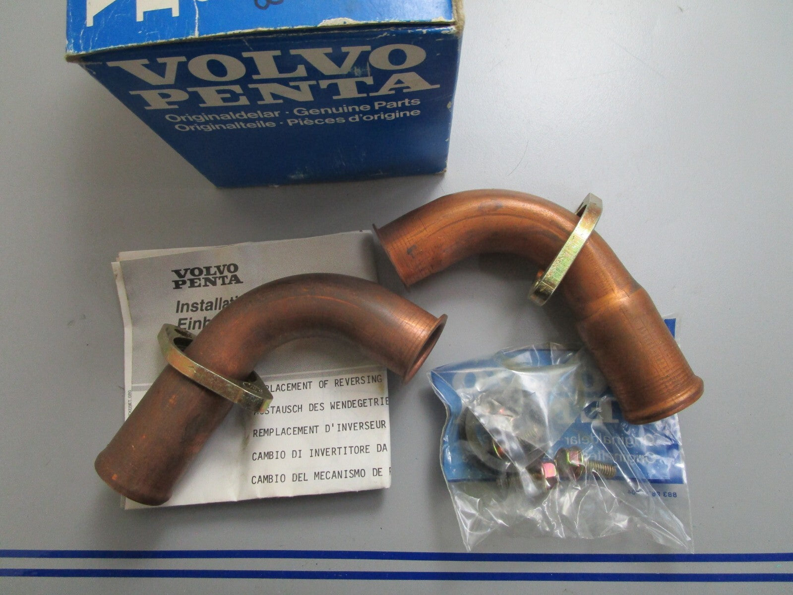 *NEW OEM* 0820 Volvo Penta Connector Kit 853772