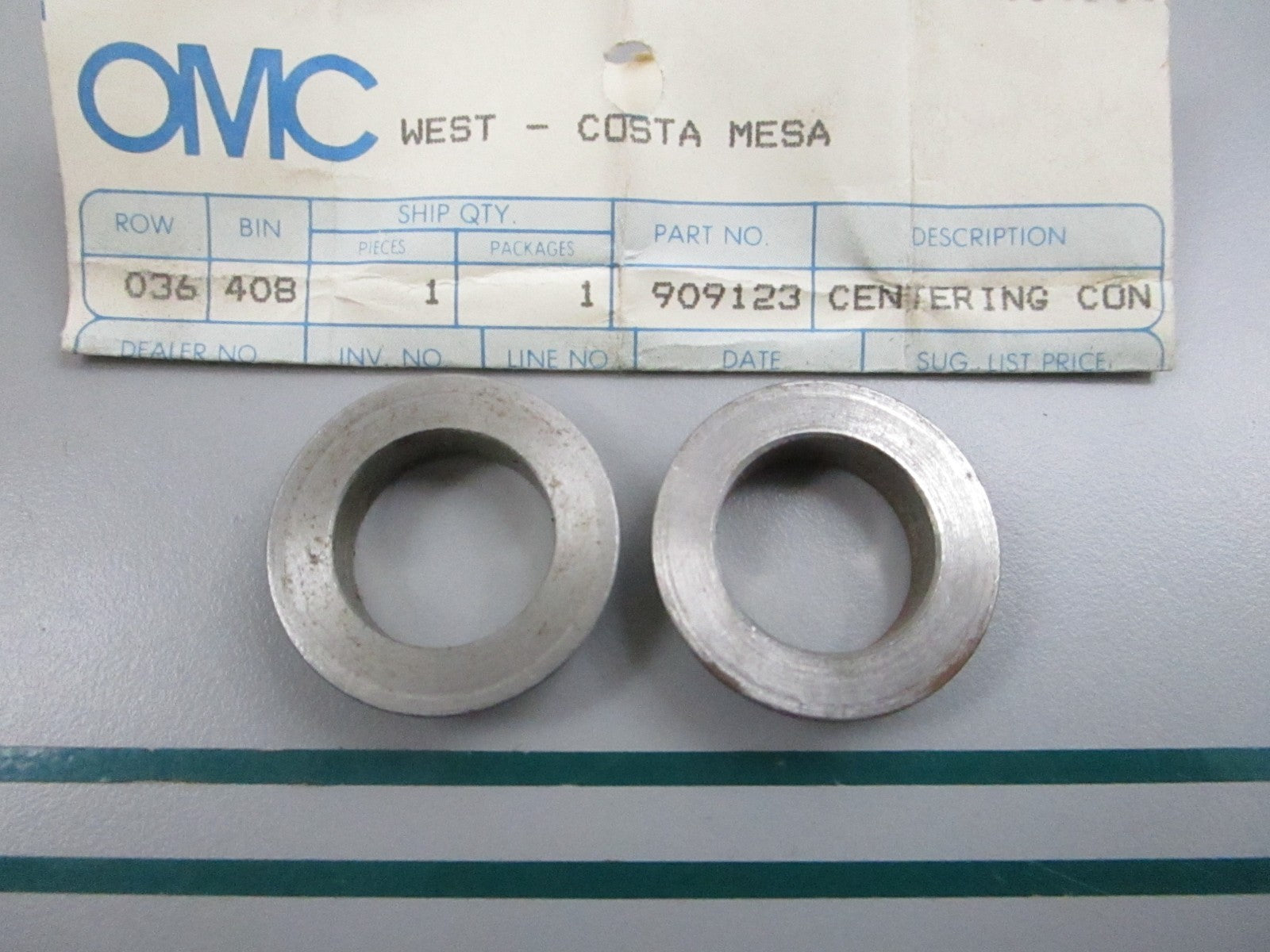NEW OEM (LOT OF 2) 909123 0909123 OMC Johnson Evinrude Centering Cone 0810
