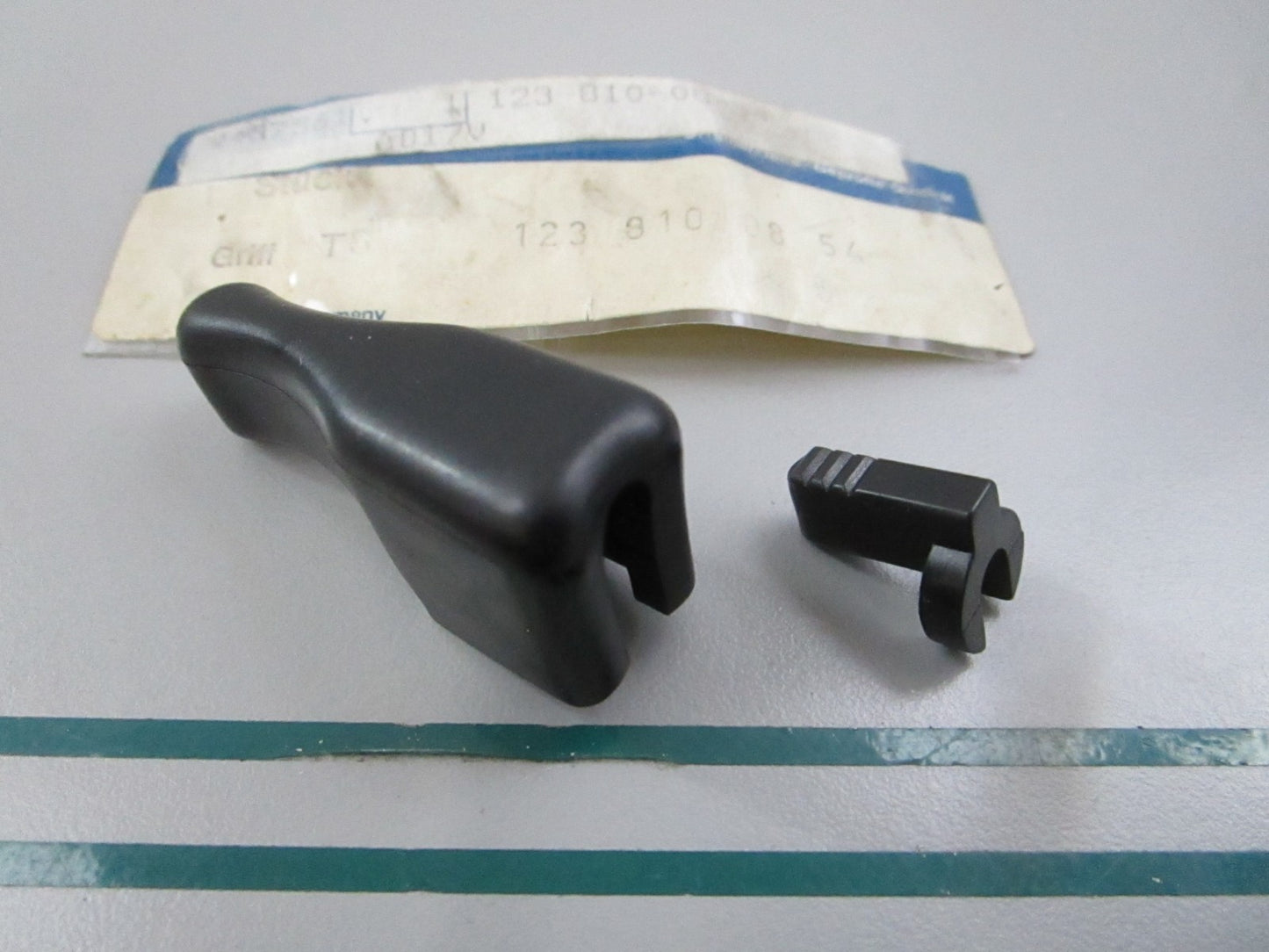 NEW OEM 1238100854 Mercedes-Benz Adjust Lever Kit 0810