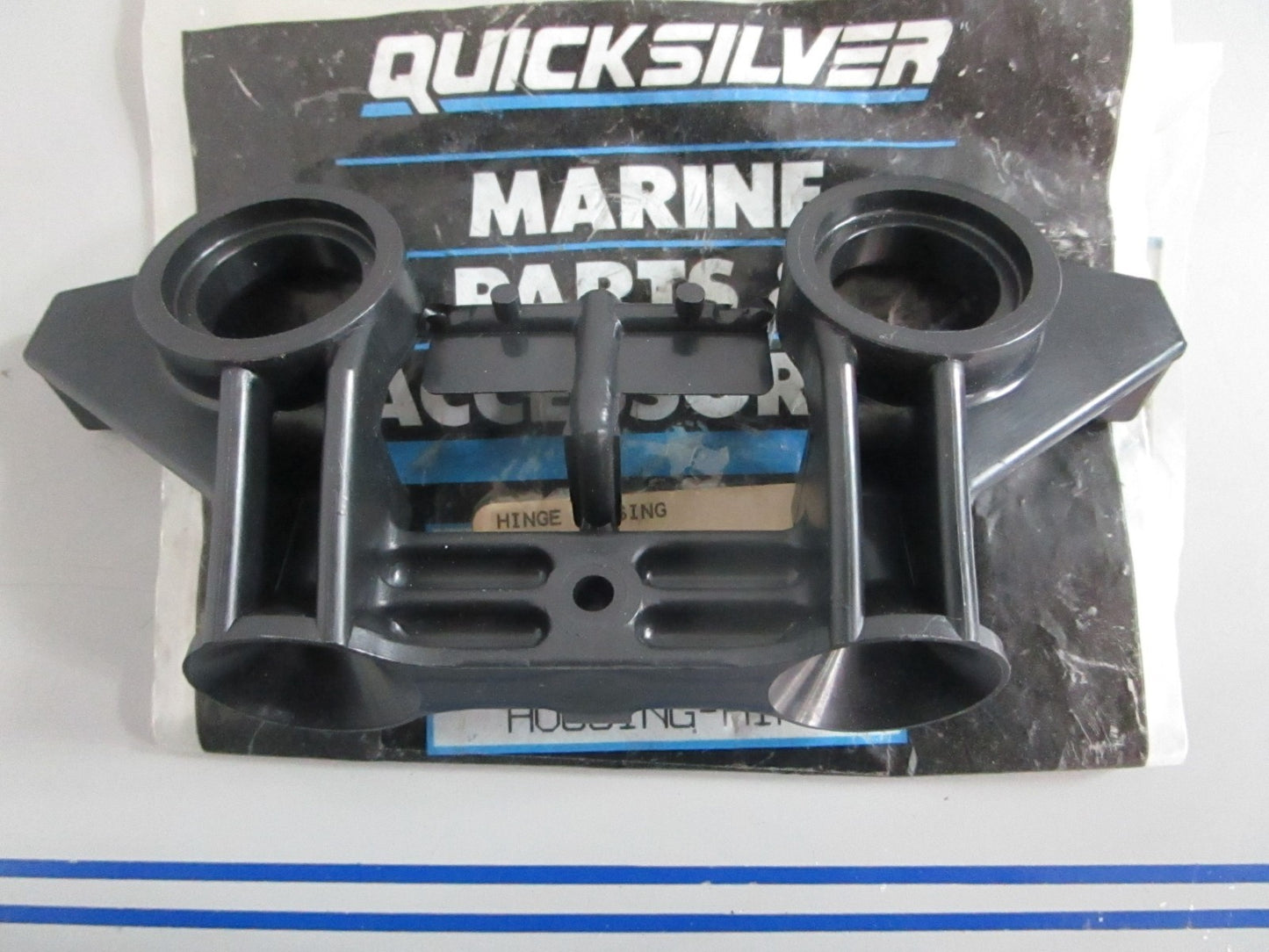 *NEW OEM* 0820 Mercury Quicksilver Hinge Housing 93264 2