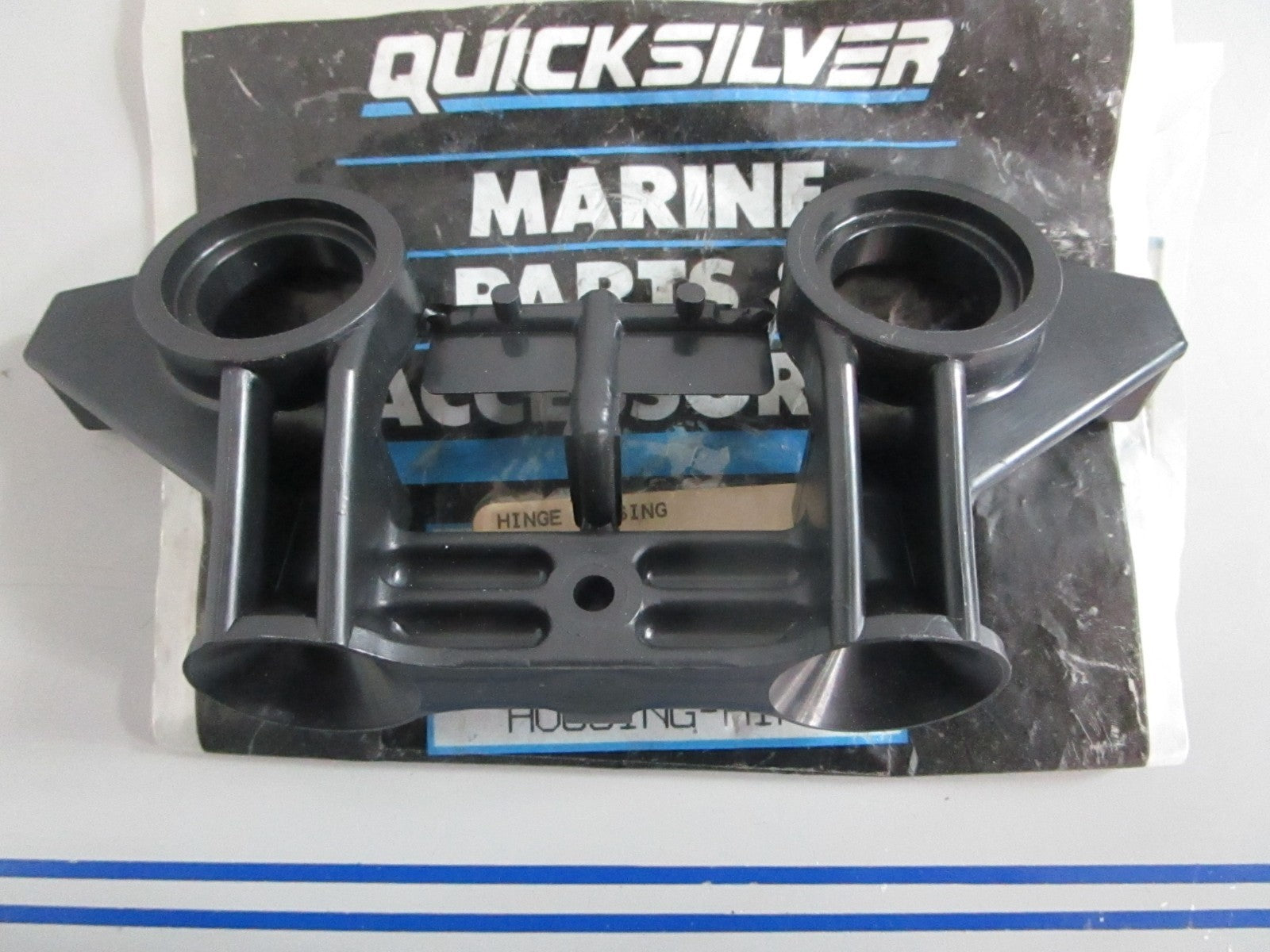 *NEW OEM* 0820 Mercury Quicksilver Hinge Housing 93264 2
