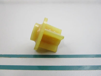 NEW OEM 812882 1 Mercury Quicksilver Poppet 0810