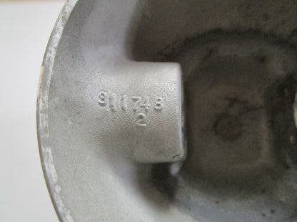 *NEW OEM* 0820 OMC Johnson Evinrude Piston 380568 0380568 311748