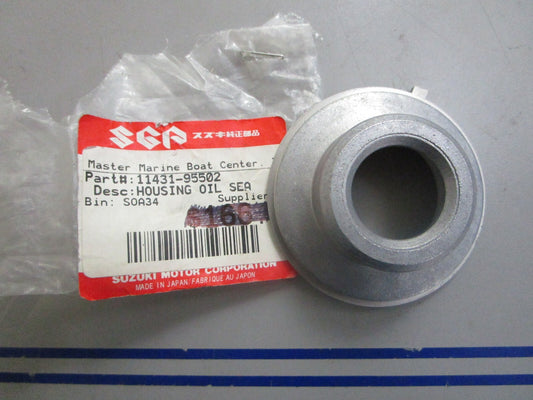 *NEW OEM* 0820 Suzuki Oil Seal Housing 11431-95502
