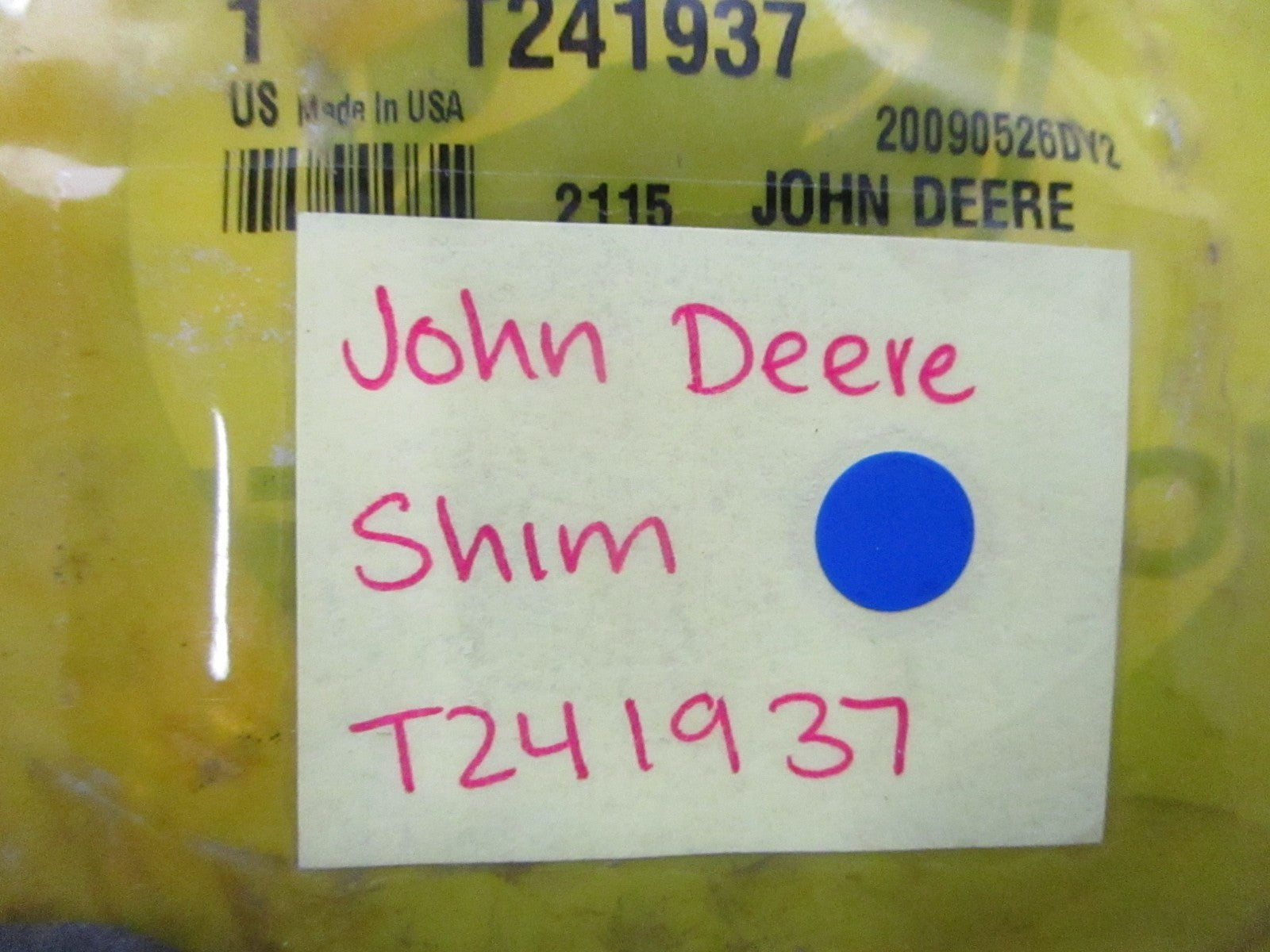 *NEW OEM* 0810 John Deere Shim T241937