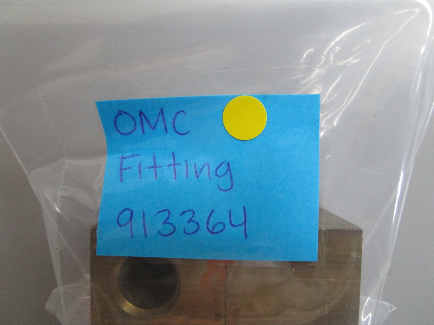*NEW OEM* (LOT OF 2) 0810 OMC Johnson Evinrude Fitting 913364 0913364