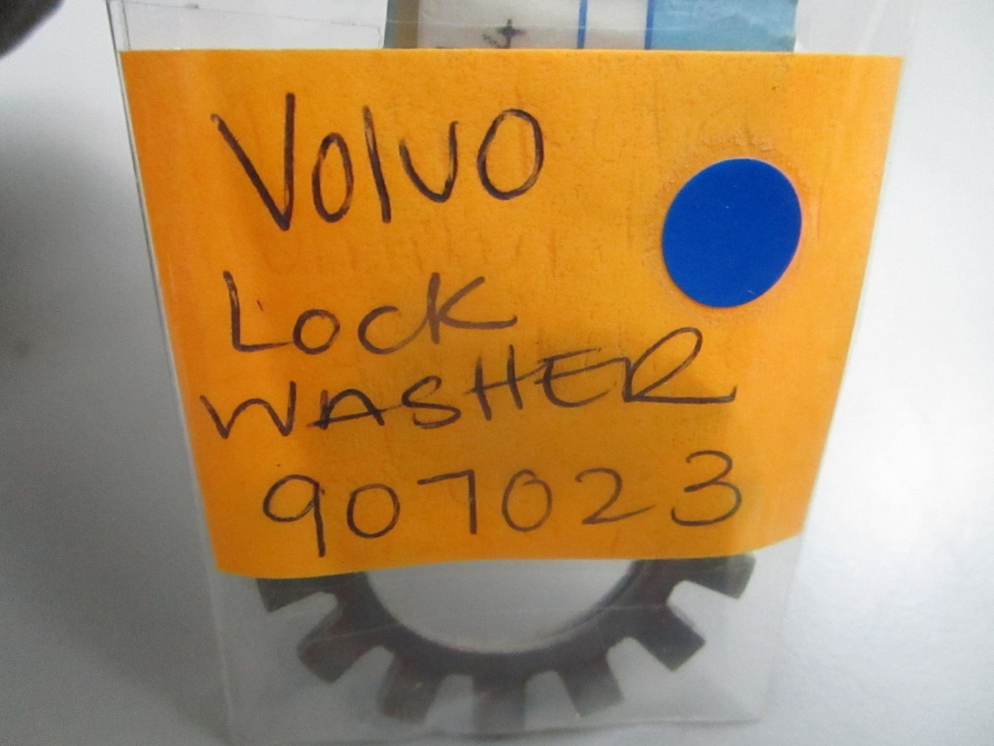 *NEW OEM* (LOT OF 2) 0810 Volvo Penta Lock Washer 907023