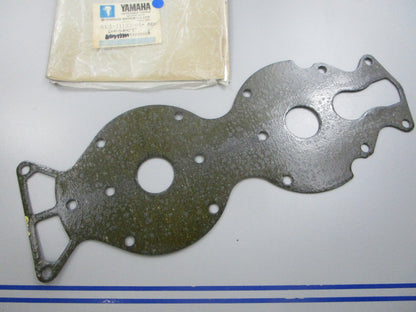 NEW OEM 6E5-11193-01-00 Yamaha Gasket 0810