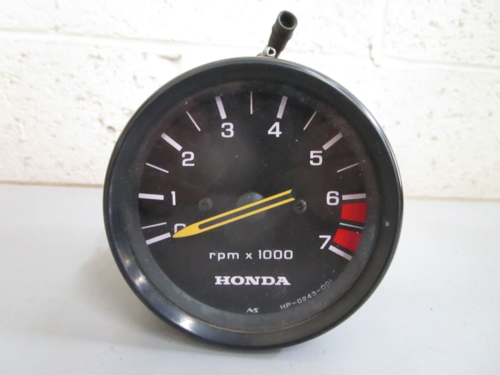 *NEW OEM* 0820 Honda Marine 7-7000 RPM Tachometer 37250-ZV5-822 37250-ZV5-823