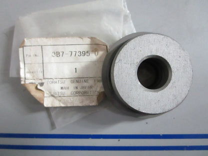 NEW OEM 3B7-77395-0 Tohatsu Rod Guide 0820