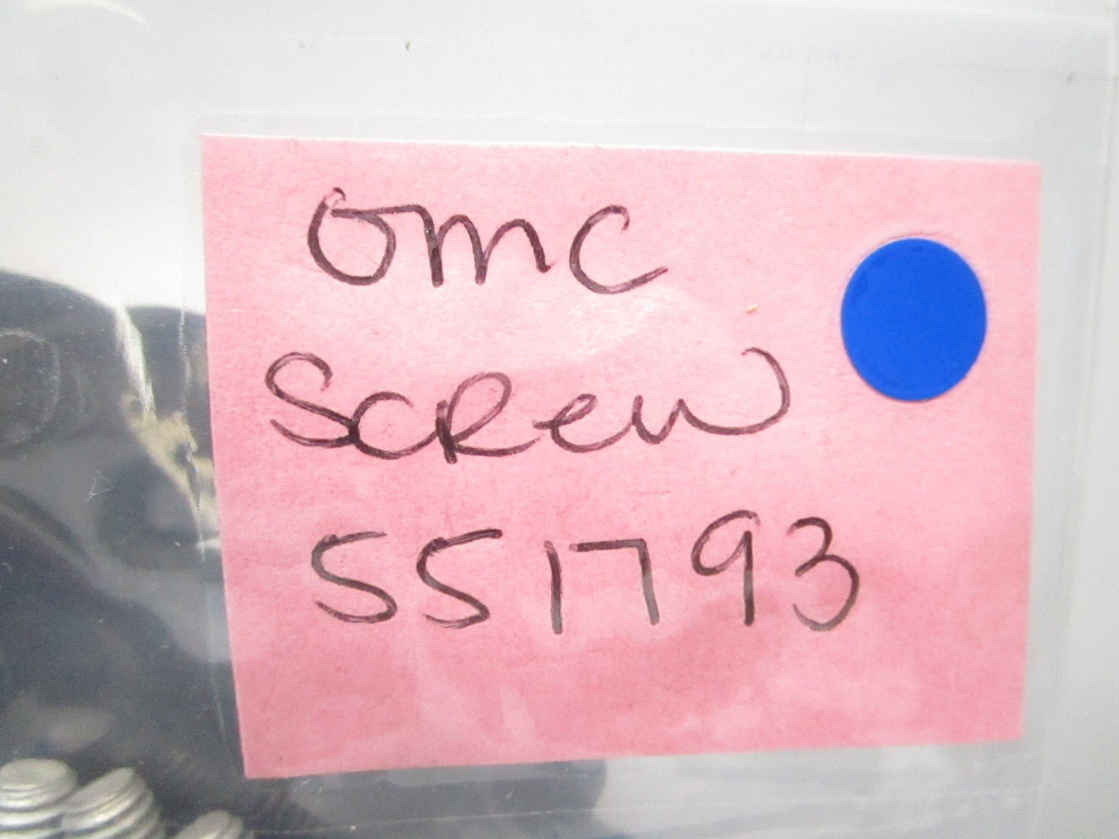 *NEW OEM* (LOT OF 2) 0810 OMC Johnson Evinrude Screw 551793 0551793