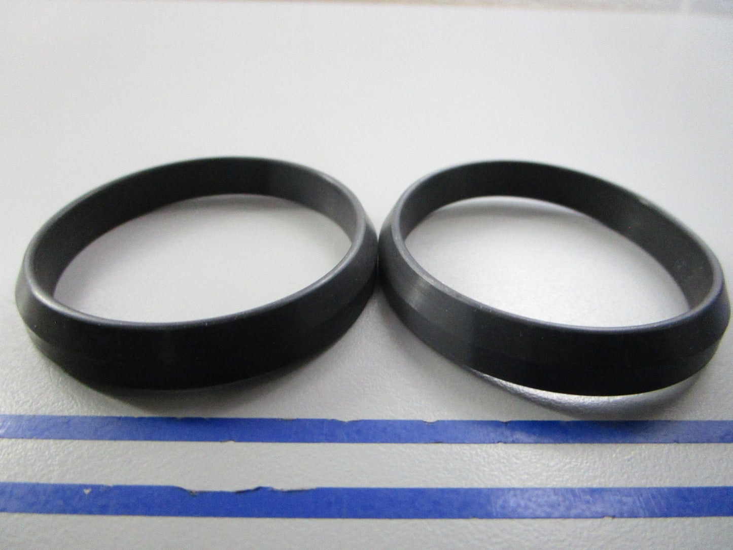 NEW OEM (LOT OF 2) 26995-86B Harley Davidson Intake Manifold Seal 0810