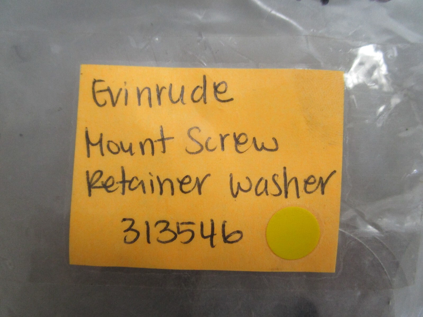 *NEW OEM* 0810 OMC Johnson Evinrude Mount Screw Retainer Washer 313546 0313546