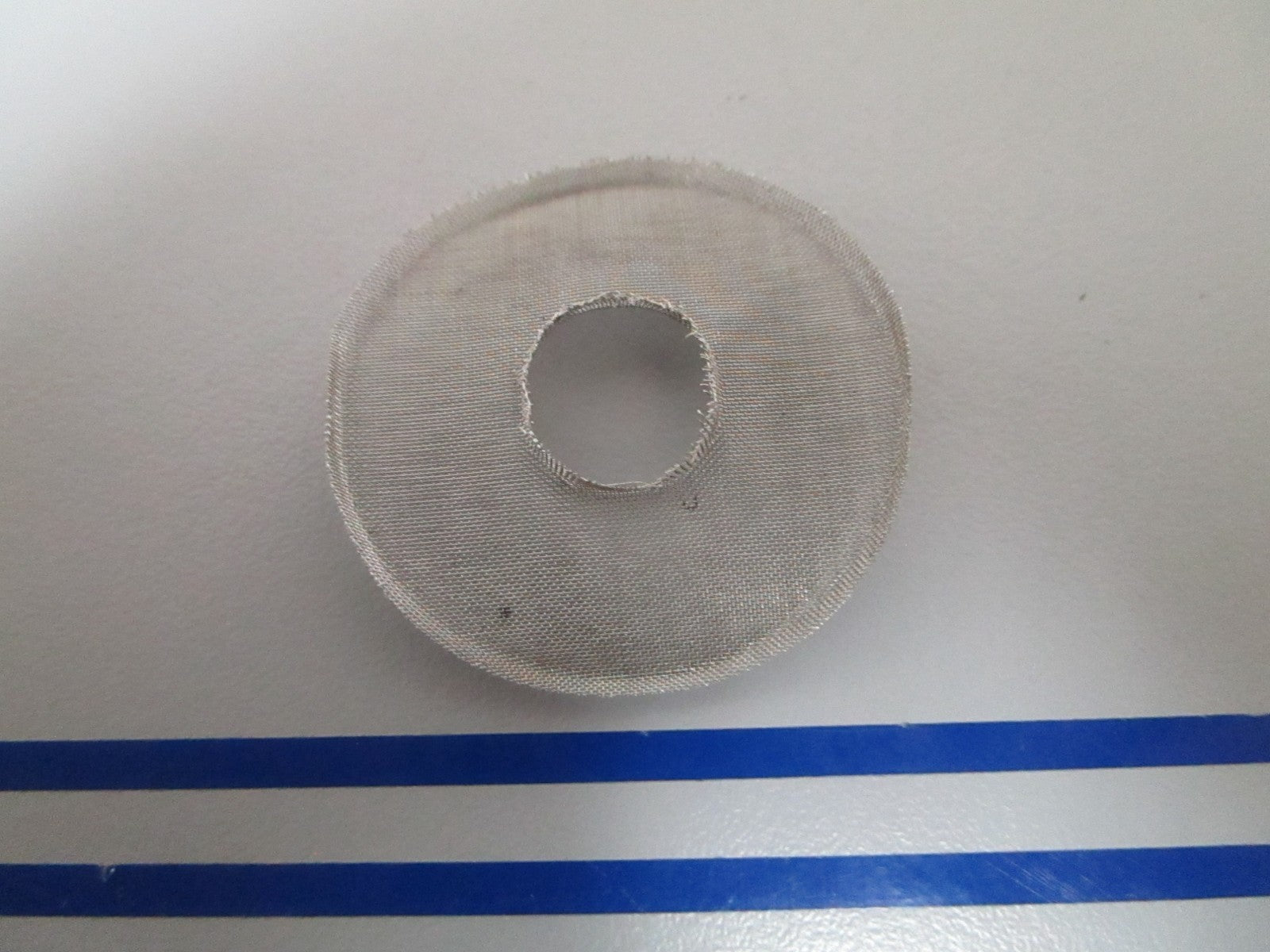 NEW OEM 312675 0312675 OMC Johnson Evinrude Fuel Pump Strainer 0810
