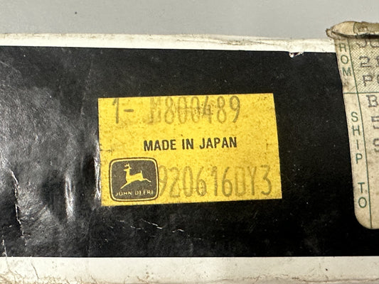 OEM JOHN DEERE M800489 Strainer 0700