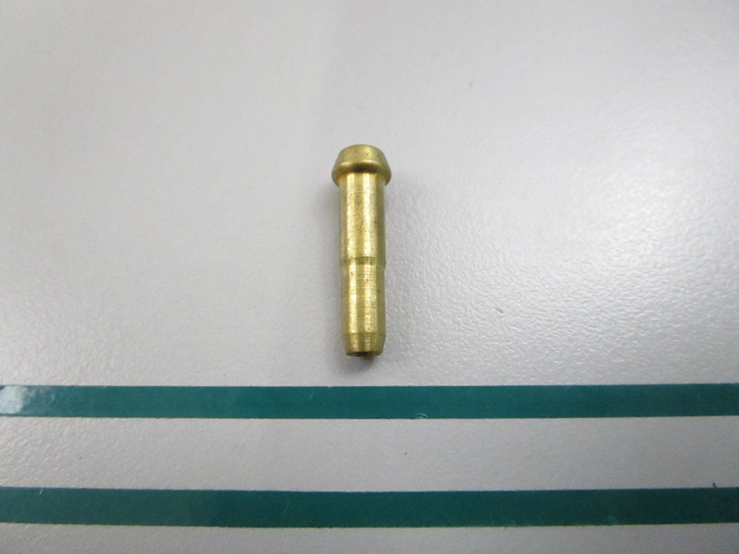 NEW OEM 314513 0314513 OMC Johnson Evinrude Nipple 0810