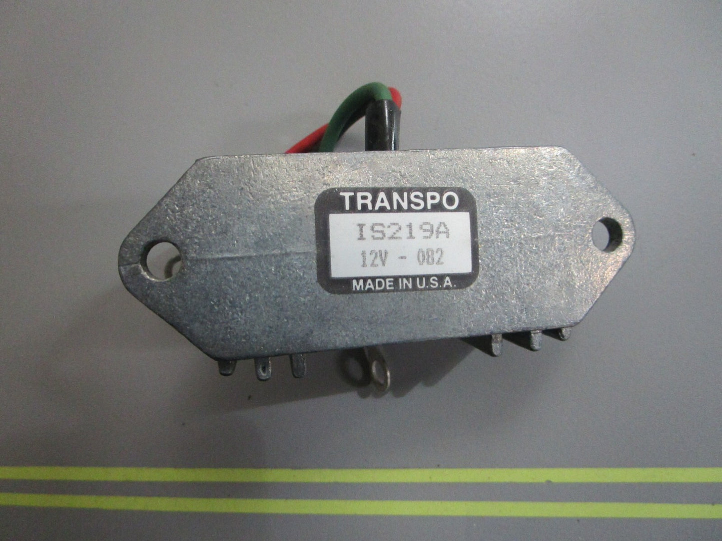 *NEW* 0820 SMI Voltage Regulator 94116 Replaces: 841688