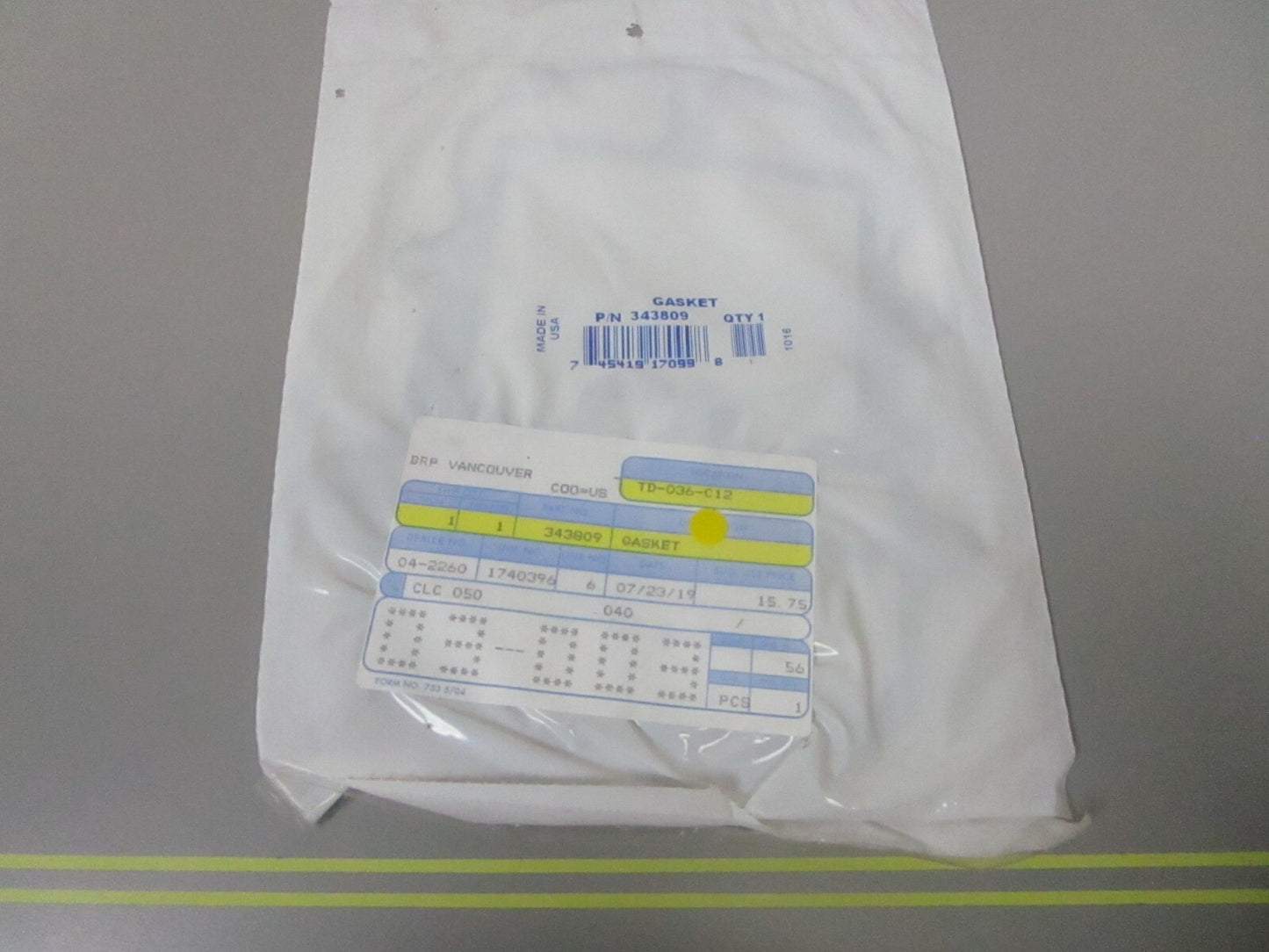 *NEW OEM* 0810 OMC Johnson Evinrude Gasket 343809 0343809