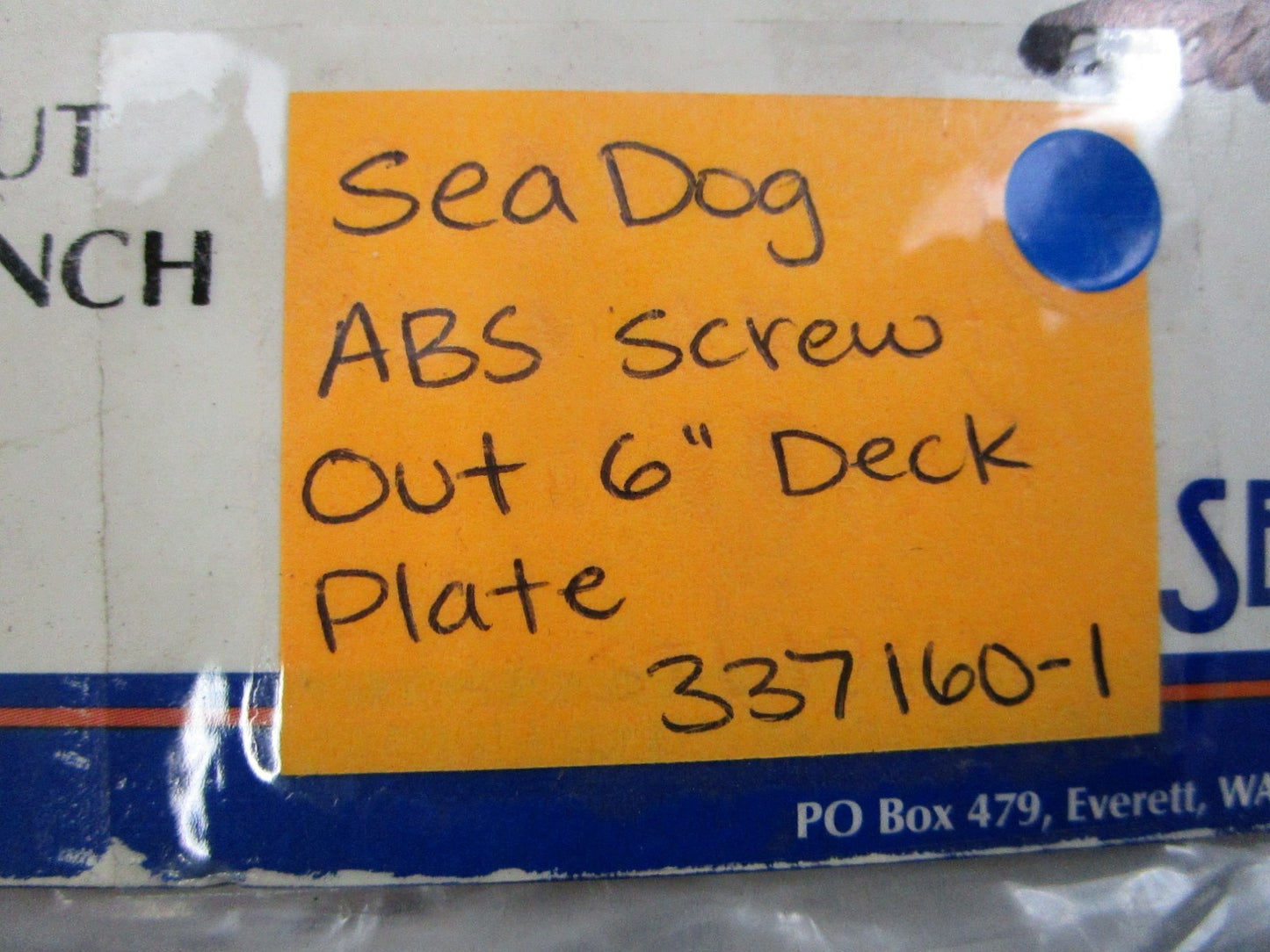 NEW 337160-1 Sea-Dog ABS Screw Out 6" Deck Plate 0810