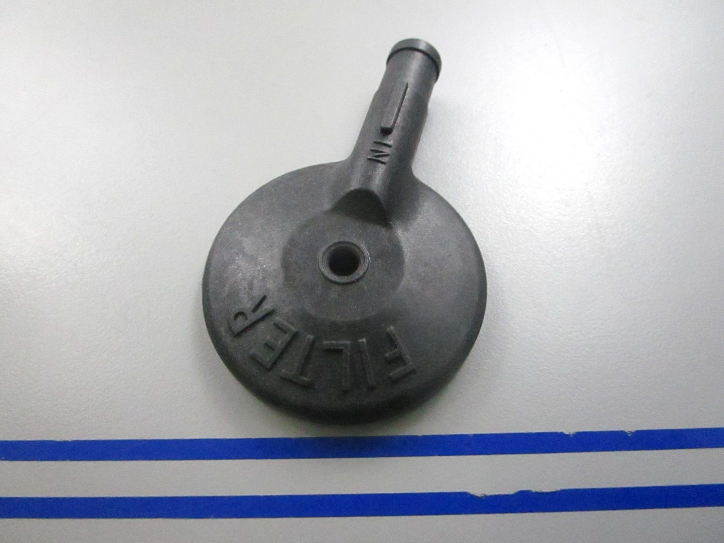 *NEW OEM* 0810 OMC Johnson Evinrude Fuel Pump Cover 322759 0322759