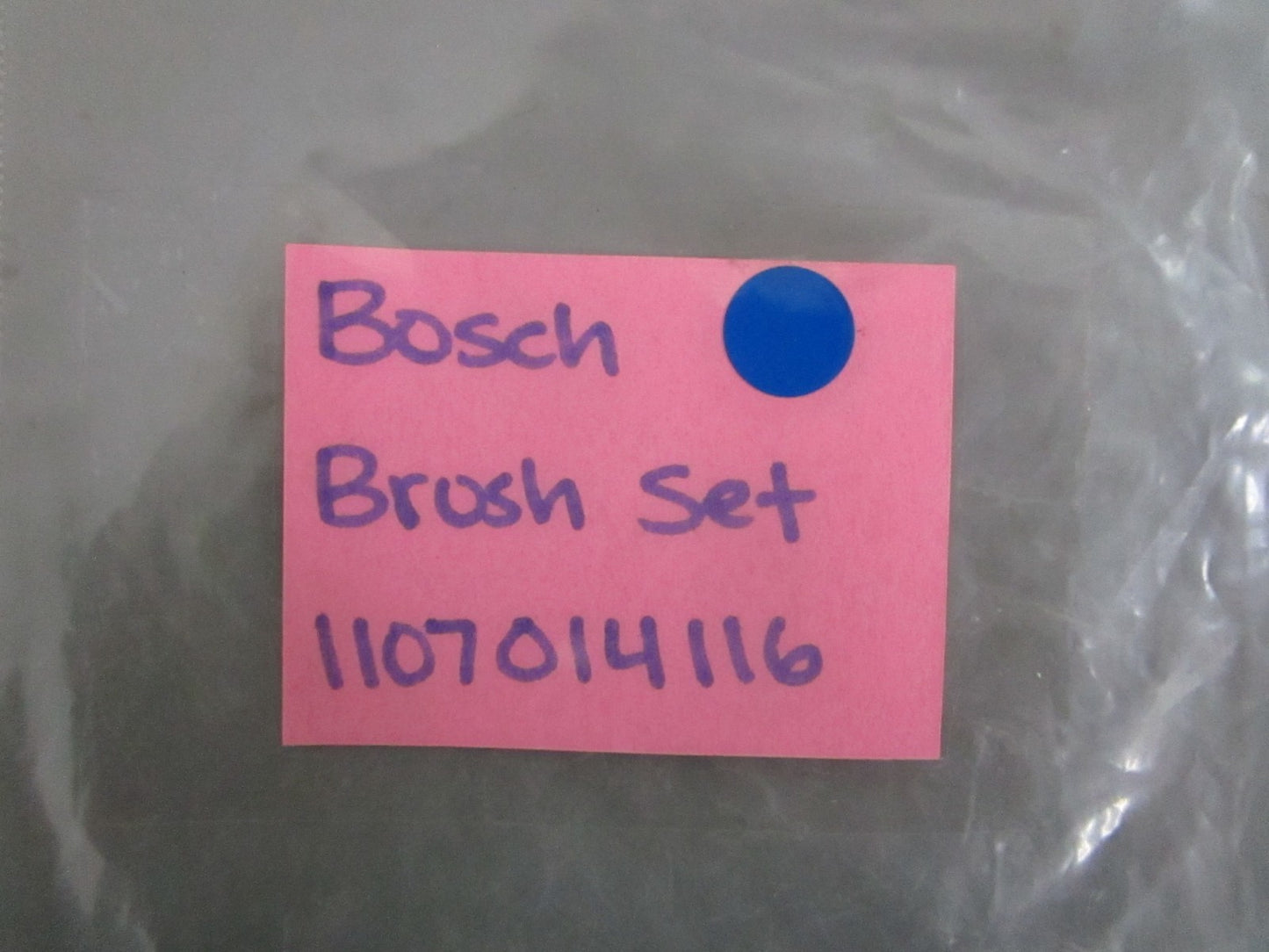NEW OEM 1107014116 Bosch Brush Set 0820
