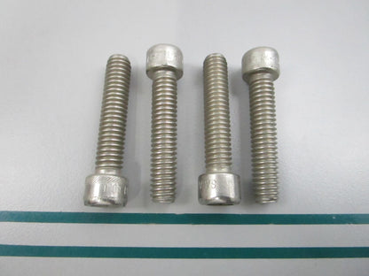 NEW OEM (LOT OF 4) 959440 Volvo Penta Screw 0810