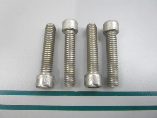 NEW OEM (LOT OF 4) 959440 Volvo Penta Screw 0810