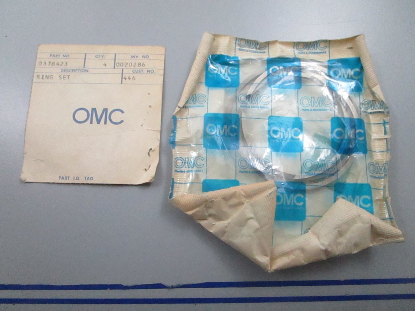 *NEW OEM* 0810 OMC Johnson Evinrude 3 Ring Set 378423 0378423