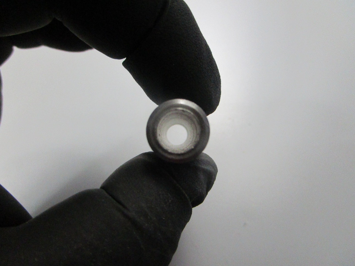 *NEW OEM* 0810 Volvo Penta Guide Sleeve 829867