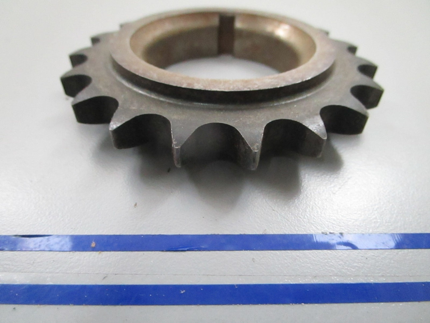 *NEW OEM* 0810 Mercury Quicksilver Sprocket 43-811579